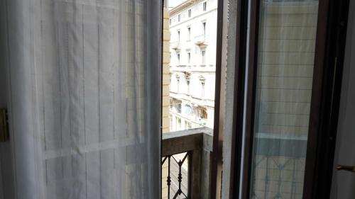 PRESTIGE BOUTIQUE HOMES - Piazza Duomo Exclusive Family Apartment photo 30