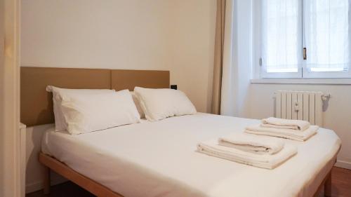 PRESTIGE BOUTIQUE HOMES - Piazza Duomo Exclusive Family Apartment photo 3
