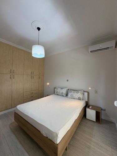 Lovely Faliro Apartment next to Flisvos