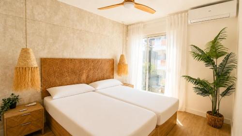Anacasa Holiday Beach les Marines AP2194