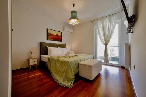 Athens Riviera Luxury 2BR Sleeps 6 Parking