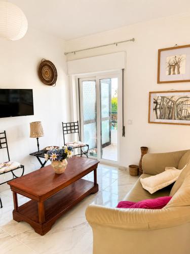 Casa Principe - ocean view just steps from the beach
