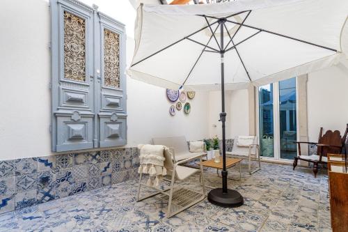 TaviraBliss Garden Apartment