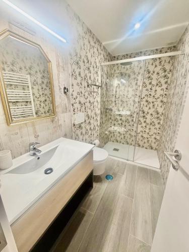 Two bedroom Shangri La apartment with private pool