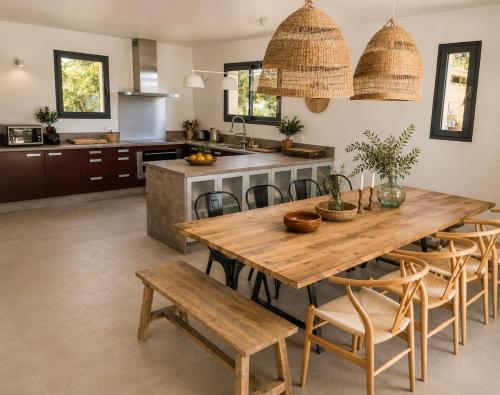 Villa Terra Vecchia -12 personnes, piscine chauffée, vue dégagée