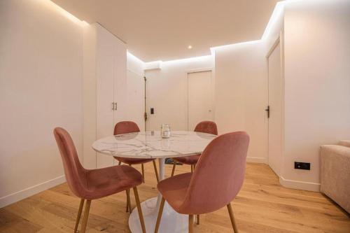 Beautiful Apartment in West Paris 16th