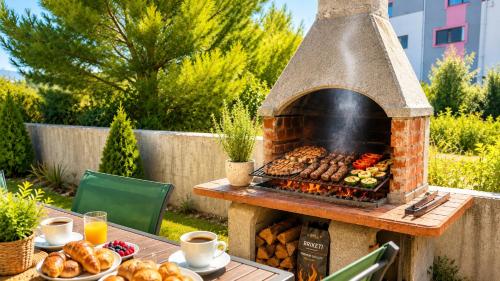 Apartment Dalmare-private BBQ garden