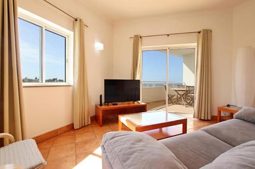 Bel et grand appartement - 2 chambres avec vue sur la mer