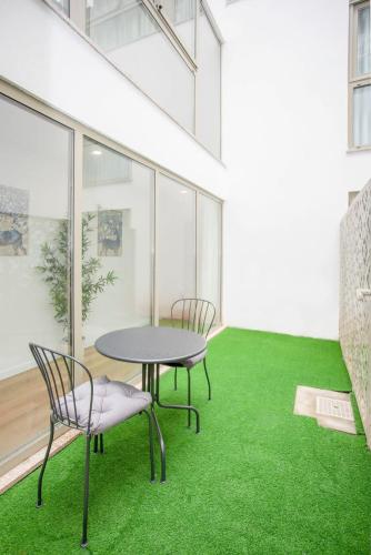 NAX Apartment C by Liiiving