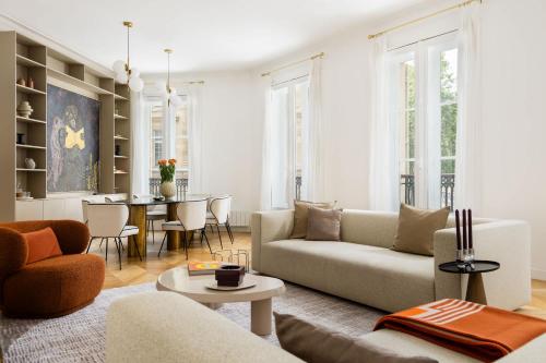Luxury Rivoli 4 Bed 3,5 Bath by Hotel de Ville BHV