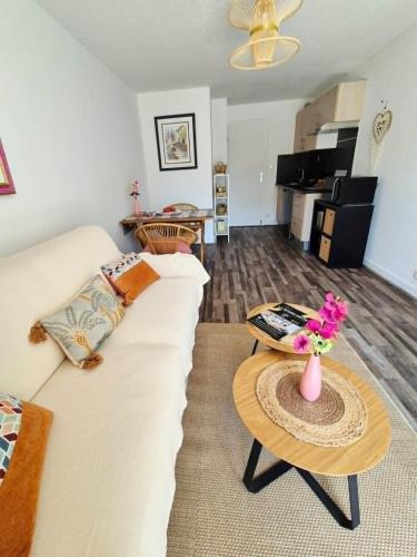 Studio chic près du golf, clim, wifi, parking