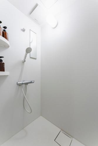 Lazurite Guesthouse Yokohama