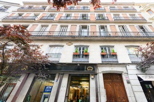 PRA100C - Piso de 2 dormitorios y 2 baños en el centro de Madrid - Alquiler temporal