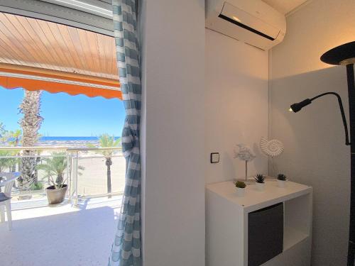 Maritim Cian Sea View