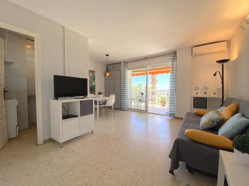 Maritim Cian Sea View