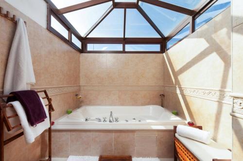 Villa Leon by Villa Plus
