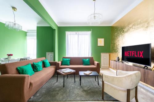 - Duomo Porta Venezia - Luxury 3 BR 3 Balconies
