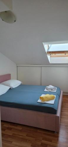 Apartment Mirta Novalja-center