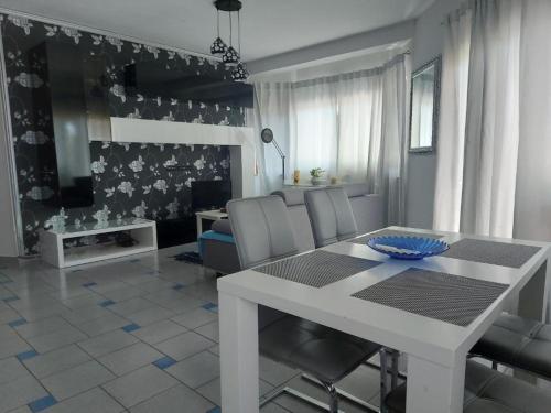 Apartments with parking space Rozac, Umag - 27255