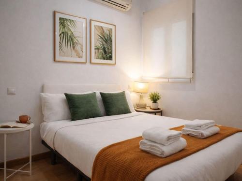 8-Guest Malasana Central Suite