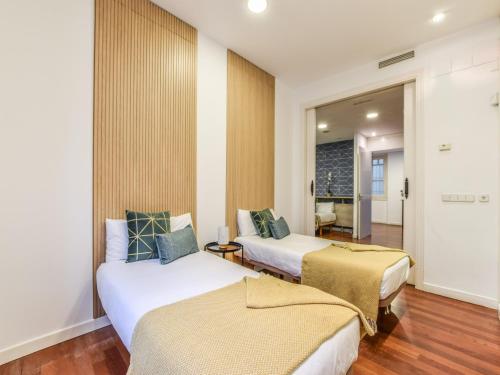 12-Guest Haven Near Metro