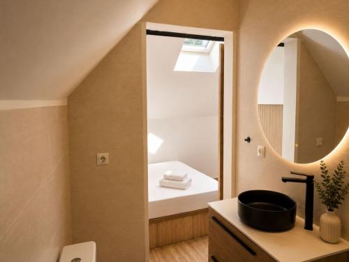 Madrid Pad with 2 Baths