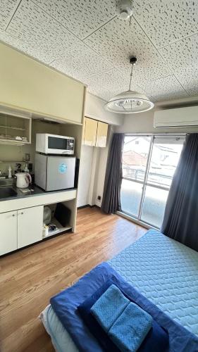 One bedroom apartment 303 - 3 minutes walk from train station - 1 person