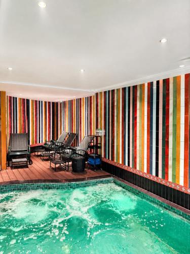 Loom Hotel Hanoi — Pool view