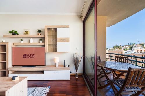 GuestReady - Apartment with pool in Garajau