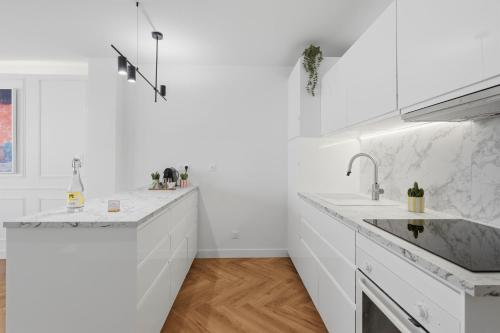 Le Parisien Charming & 150m from St-Roch Station - 4 pers