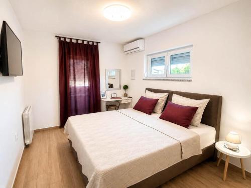 Apartmani MARCO,LUKAS,PATRICK,DAVID,blizu centra i mora sa FREE privatnim parkingom
