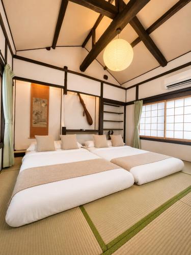 Direct Train to Namba & Shinsaibashi kyoto-style Machiya and Japanese Garden