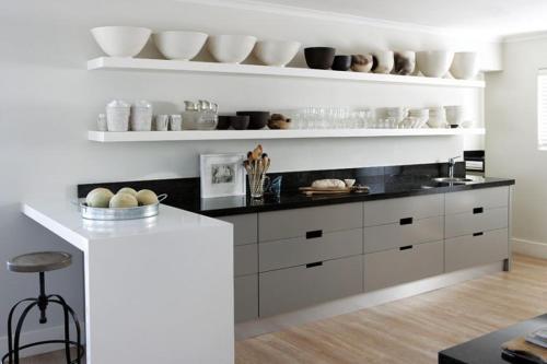 A kitchen or kitchenette at Malindila Apartment & House