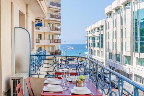 MARRIOTT : 2 BEDS/2 BATHS SEA VIEW