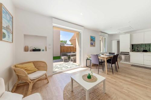 OPALINE 3 bedrooms house with terrace