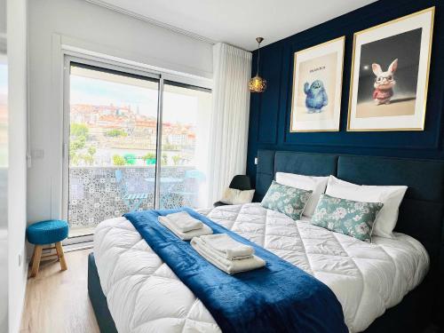 Spacious Modern & Stylish Flat by HostWise