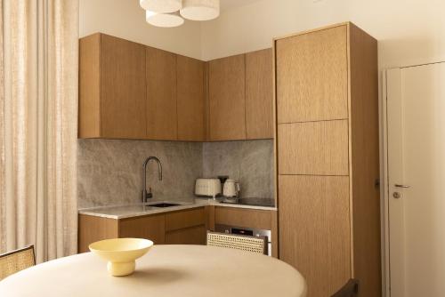 UrbanFlat 110 & 111 - 2 Appartements luxueux pour groupes et familles