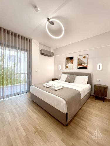 Refined Residences, Luxury home by center & beach