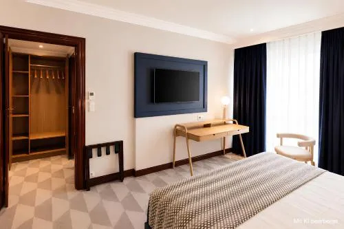 Schlosshotel Berlin photo 3