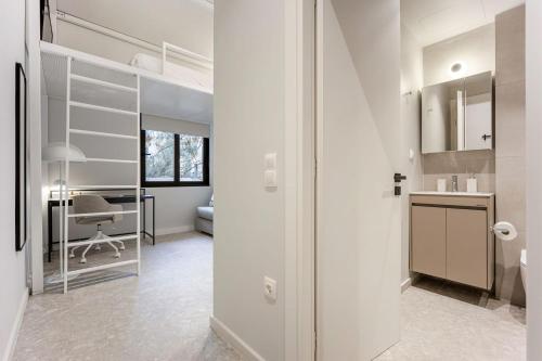 Mobee-House