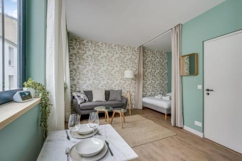 Charming studio in the heart of Paris 12