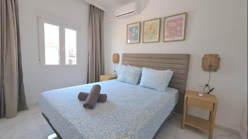 La Roca Calle Brasil 2 bed apartment with sea views Short walk to the beach and Nogalera by NAMASTE ELITE