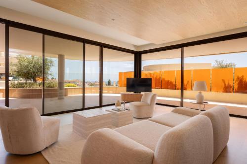 Higueron South Residences - Sophisticated Designer