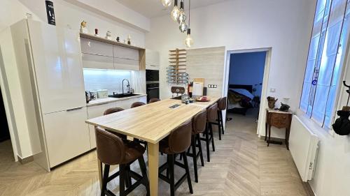 Elegant 2-Bedroom in Saint-Germain-des-Prés