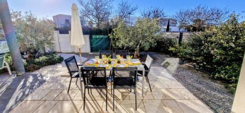 LA CATALANE, Villa Contemporaine en Bord de Mer et Climatisée