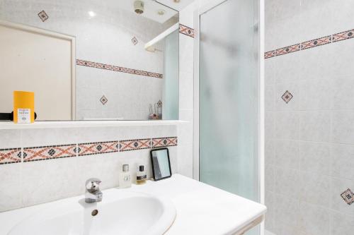 Beautiful And Bright Studio Near Pigalle