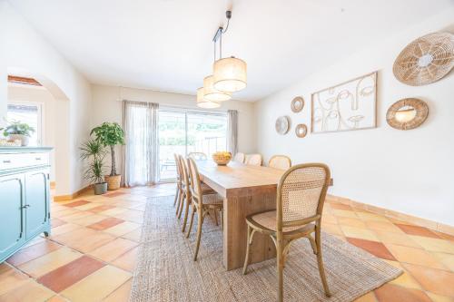 Renovated Provençal Villa with Garden - Antibes