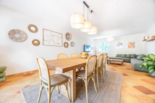 Renovated Provençal Villa with Garden - Antibes