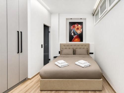 The Glasshouse Flat near Metro