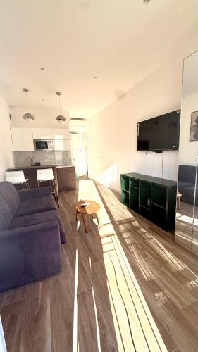 Appartement climatisé à 1 minute de la plage